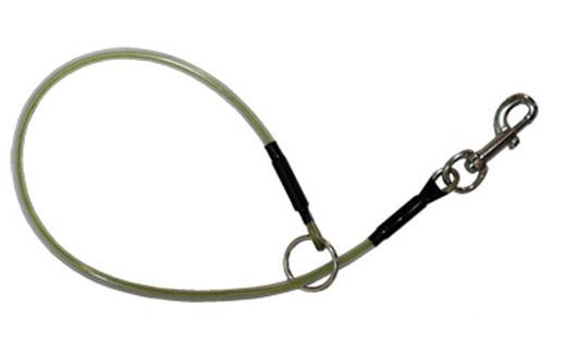 Cable grooming noose made from plastic-coated metal cable for chew-resistant grooming table restraint.