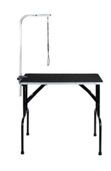 Card-table style lightweight grooming table unsuitable for long-term professional grooming room use.